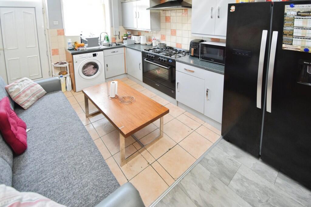 Cartmel Road, Highfield - View 4