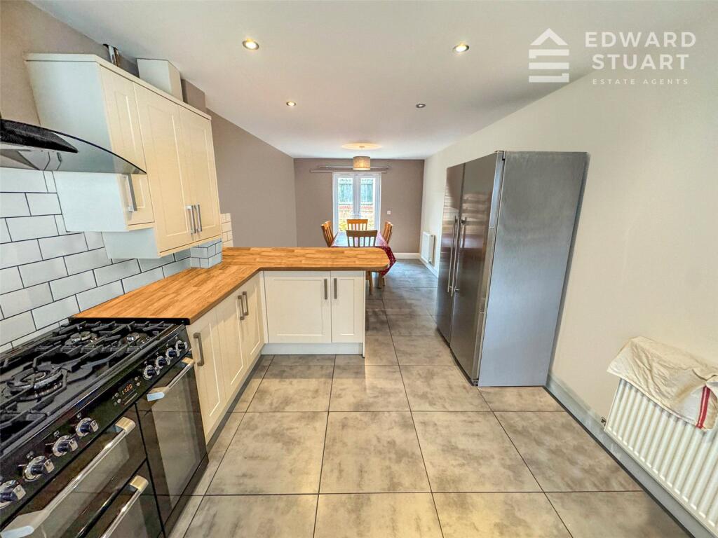 Diamond Close, Easton on the Hill, Stamford, Northamptonshire, PE9 photo 3