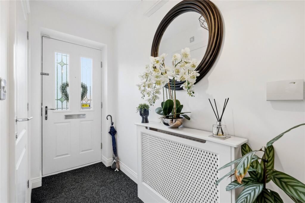 Ashburn Close, Barrow, Clitheroe, Lancashire, BB7 photo 4