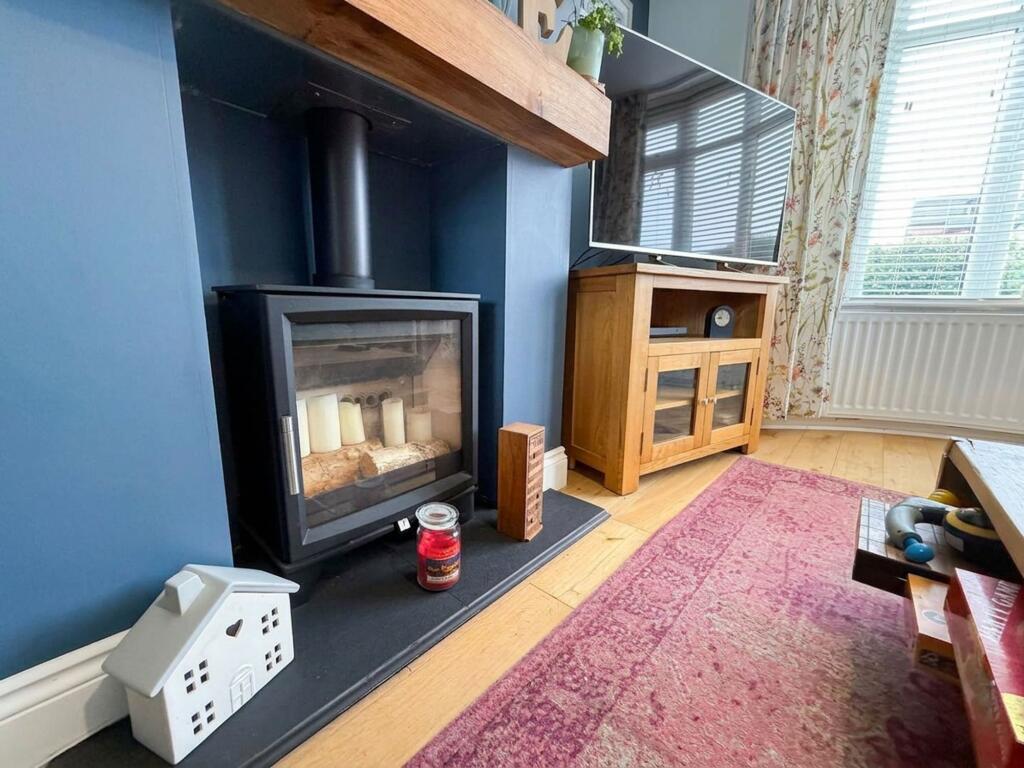 East Bawtry Road, Whiston, S60 photo 4
