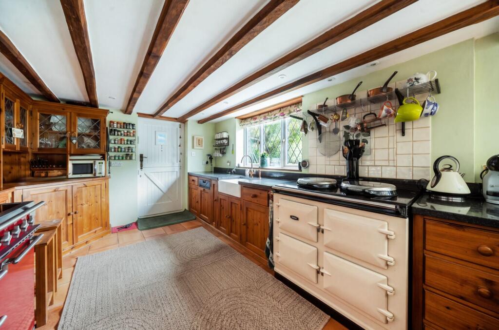 House in Redhill - View 3