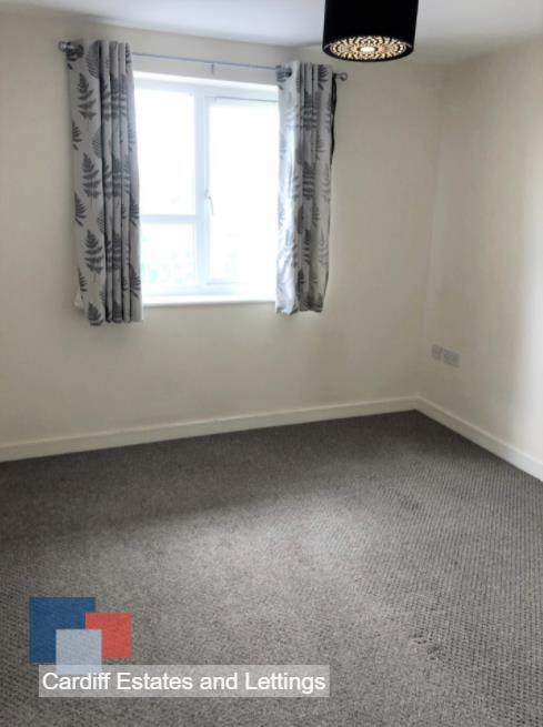 Apartment in Cardiff, Overstone Court, Butetown - More