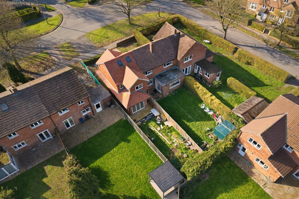 Additional image 7 of High Oaks, St. Albans, Hertfordshire, AL3