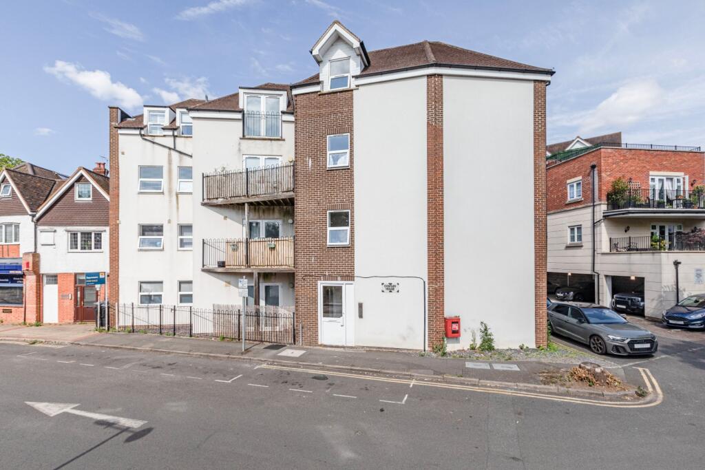 Main image of property: Rosemount Avenue, West Byfleet, Surrey, KT14