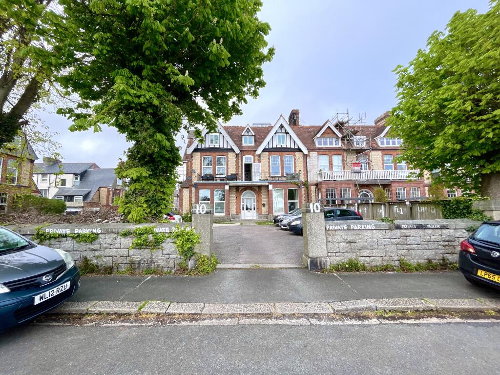 Main image of property: Queens Gate