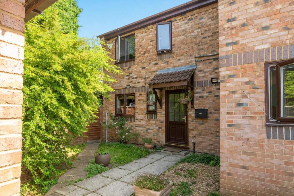 House in Maidenhead, North Town - View 2