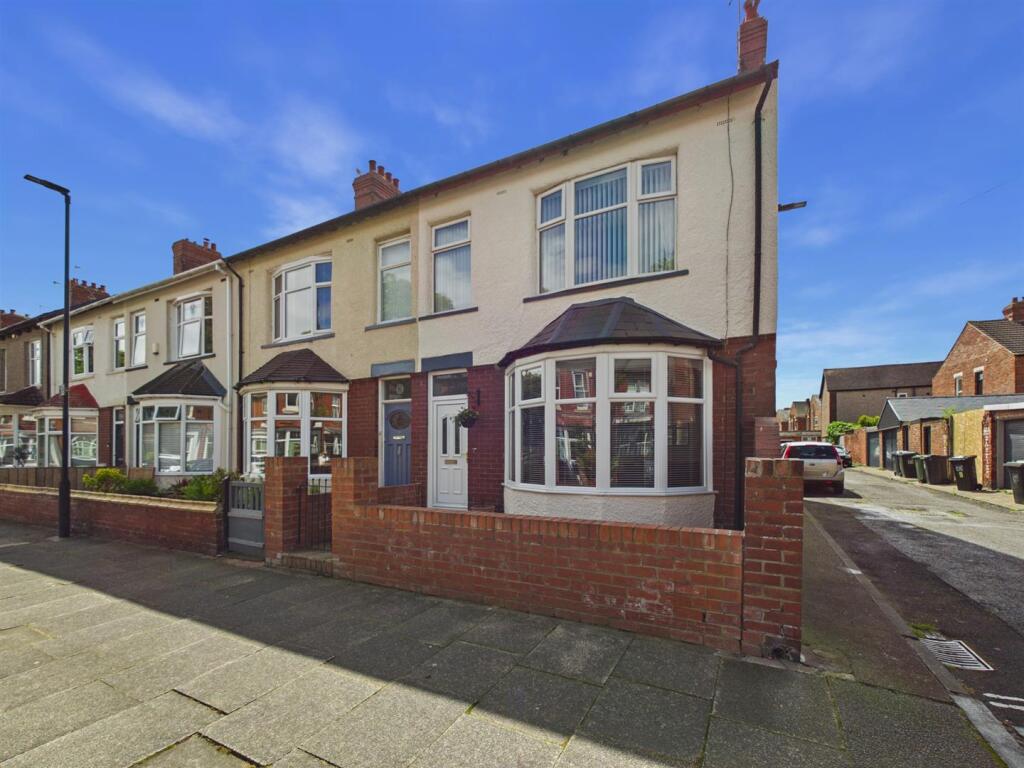 House in North Tyneside, Monkseaton - View 2