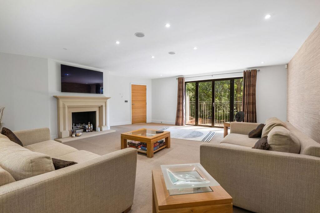 House in Hemel Hempstead, Hazlemere - View 3