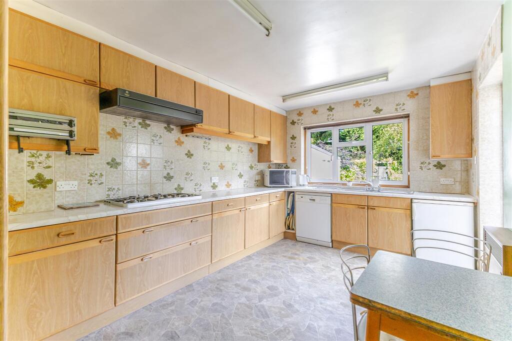 House in Southall - View 5
