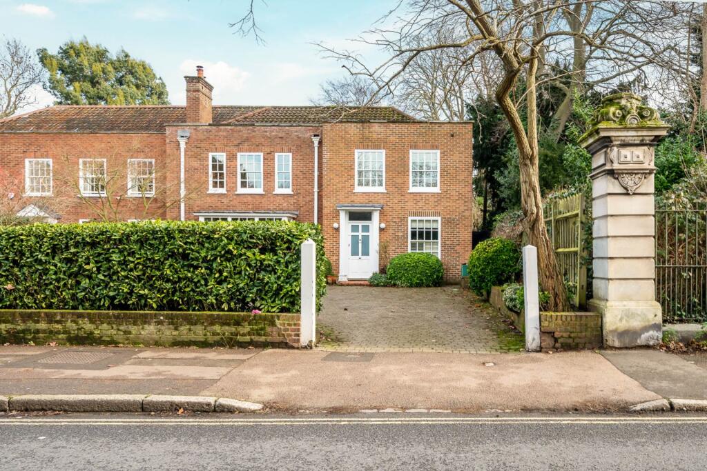 Main image of property: College Road, Dulwich Village, SE21