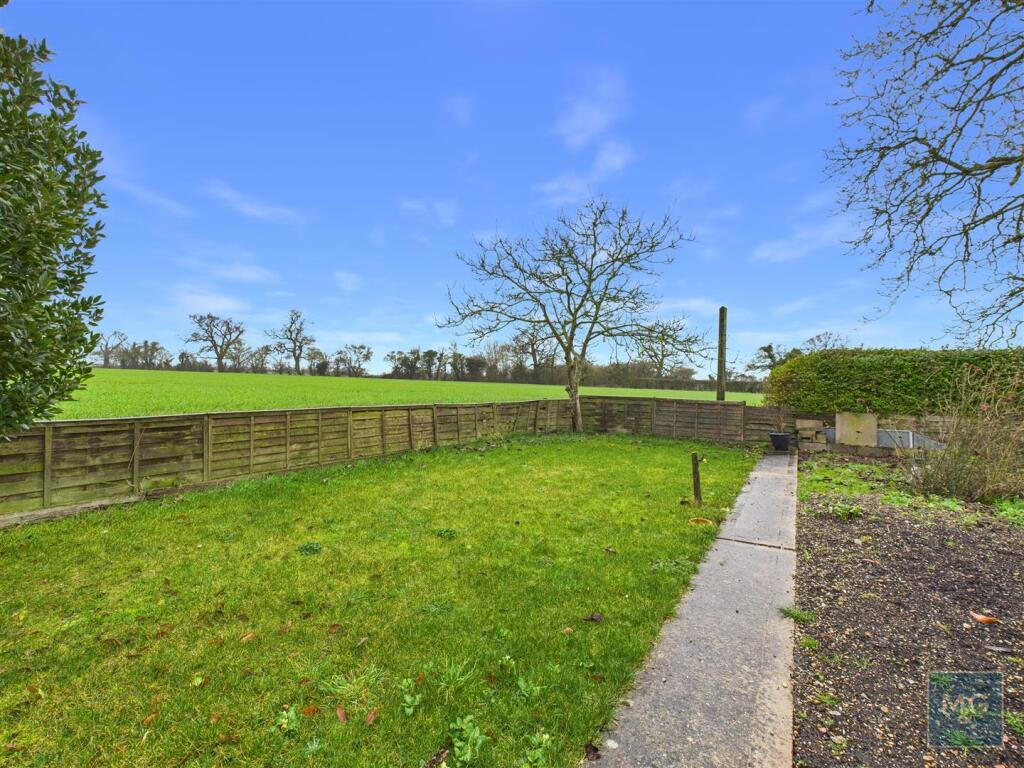 Crownland Road, Walsham-Le-Willows, Bury St. Edmunds photo 4