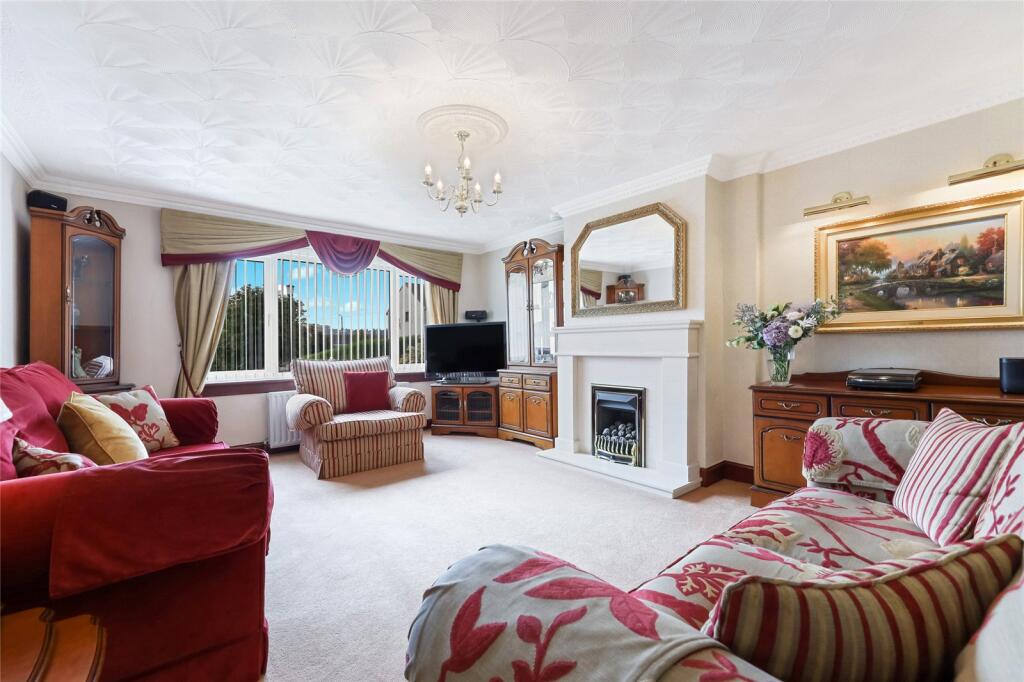 House in Paisley, Inverclyde - View 2