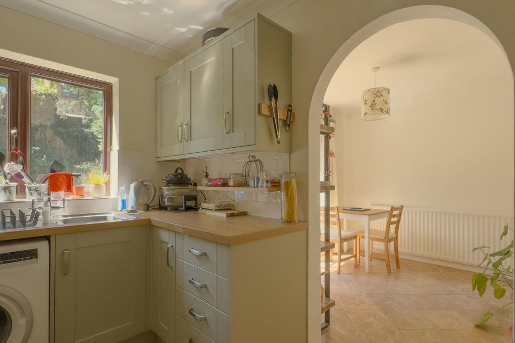 House in Winchester, New Alresford - View 4