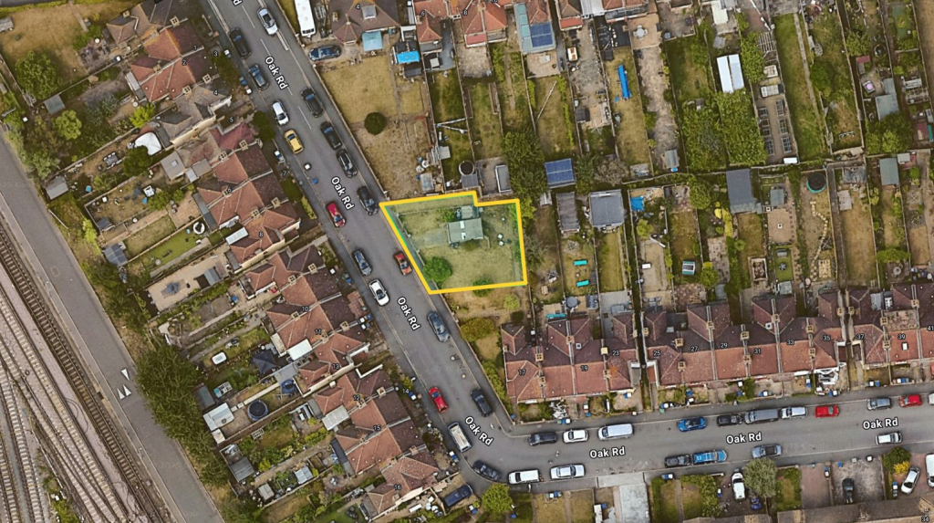 Main image of property: Land in Erith, DA8