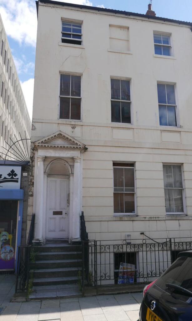 Main image of property: Flat 7, 94 George Street, Hullm HU1 3AB