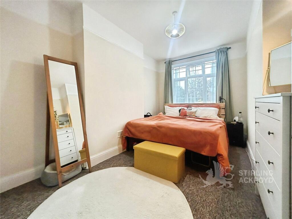 Apartment in Guildford, Charlotteville - View 2