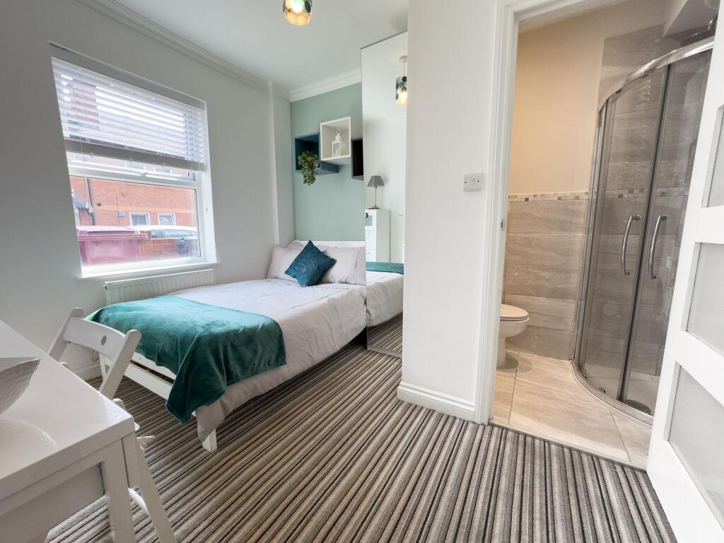 Main image of property: Field Road, Reading, RG1