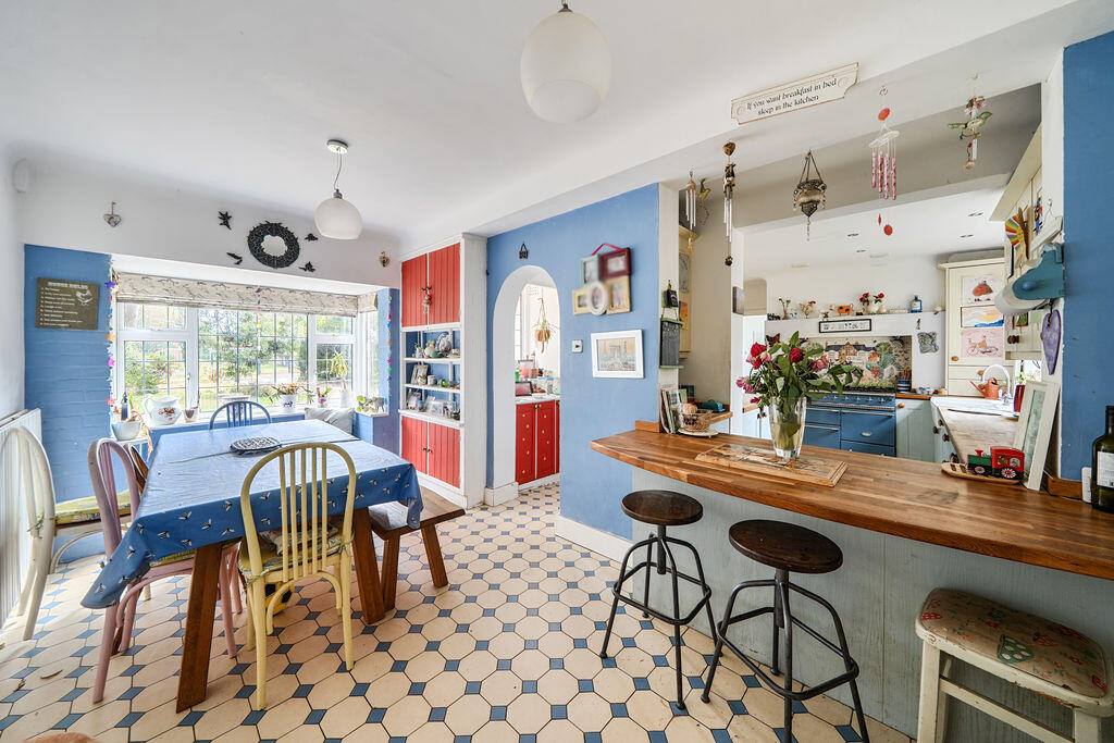 House in Gosport, Hampshire - View 5