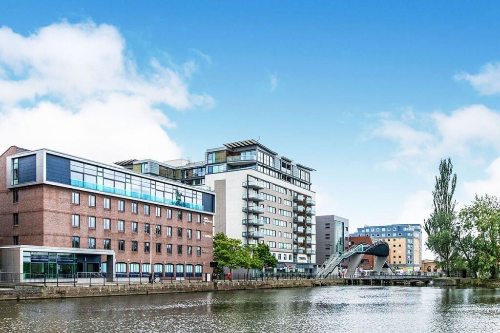 Main image of property: Brayford Street, Lincoln, LN5