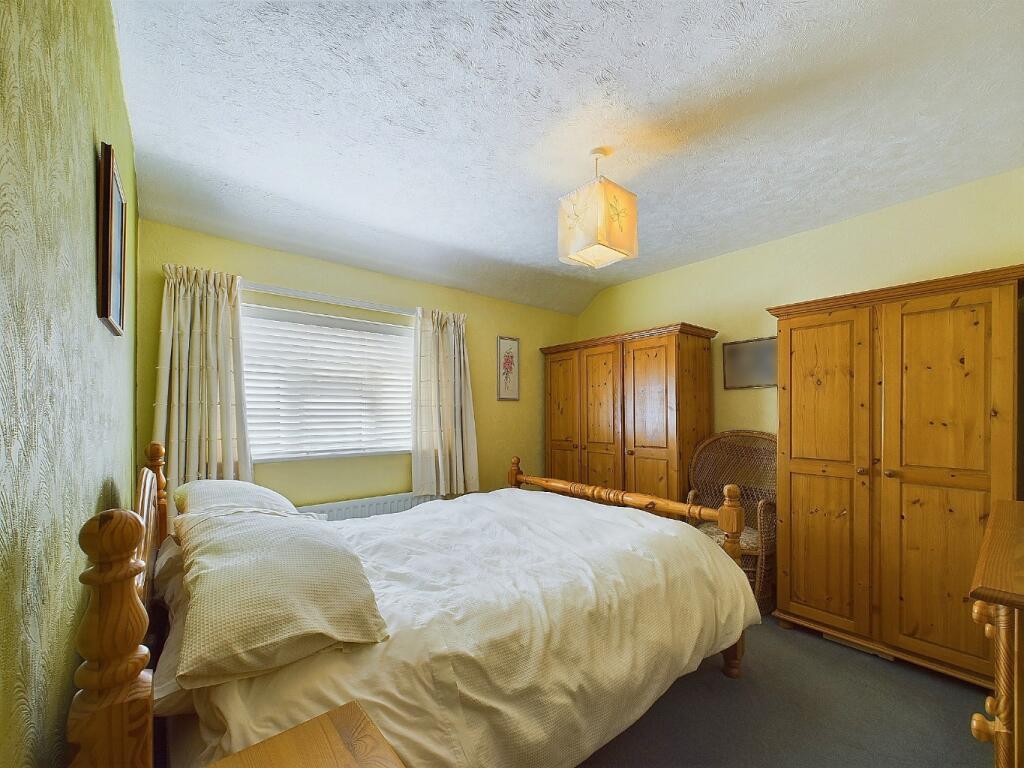 House in London, Avery Hill - View 4
