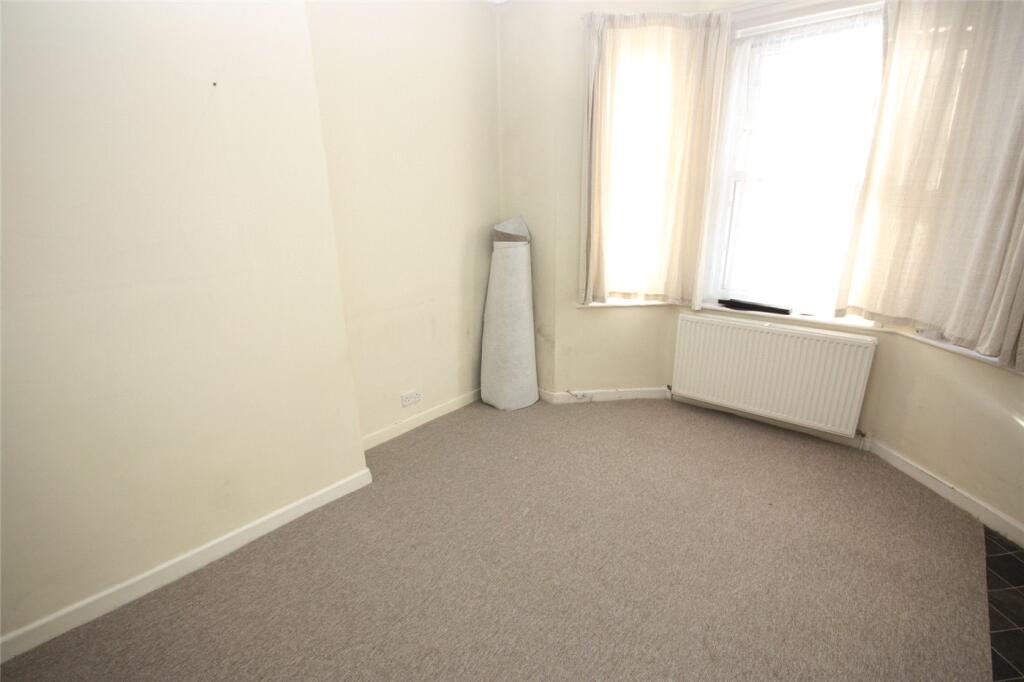 Apartment in Bournemouth, West Cliff - View 2