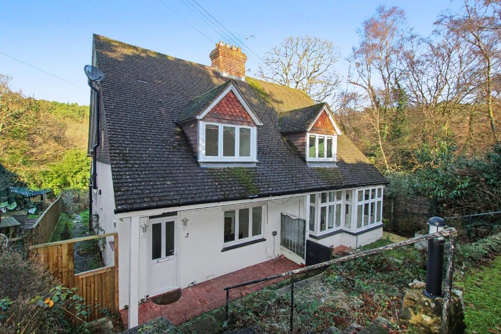 Main image of property: Glen Road, Hindhead, Surrey, GU26