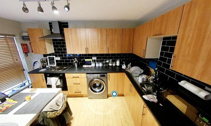 Apartment in Leeds - View 2
