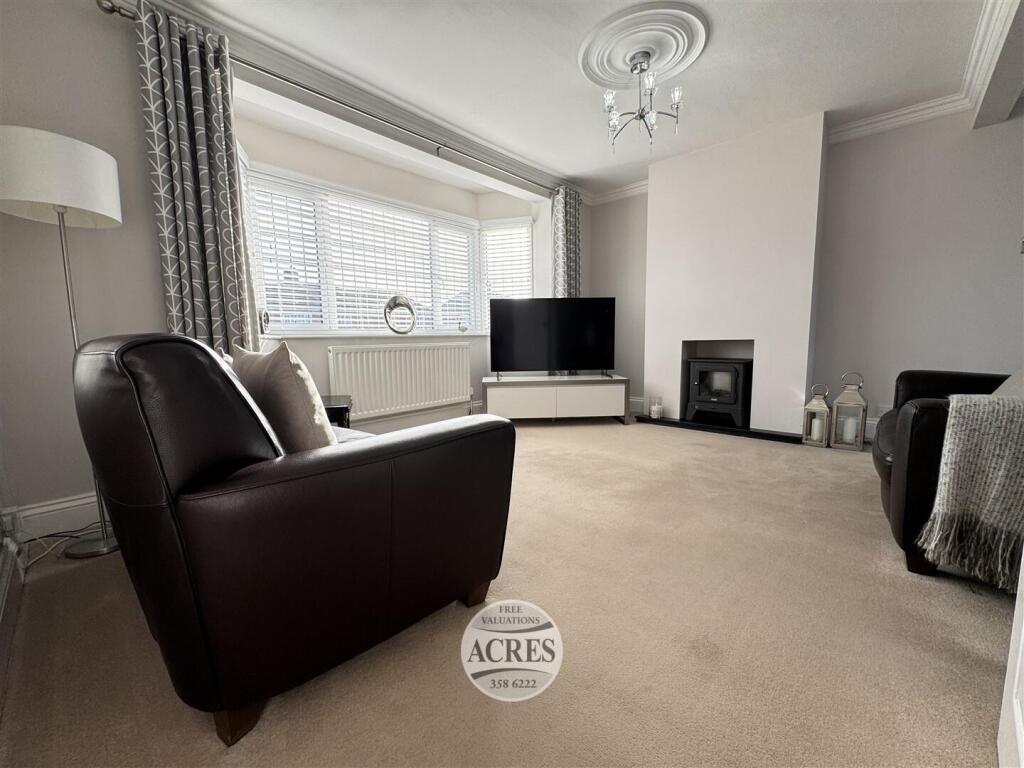House in Walsall, West Midlands - View 2