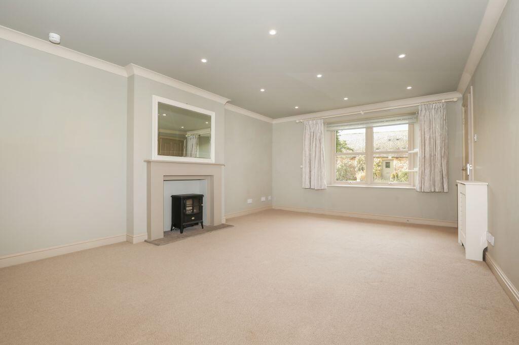 5 The Square, Haddington, Mainshill, EH41 4LR photo 3