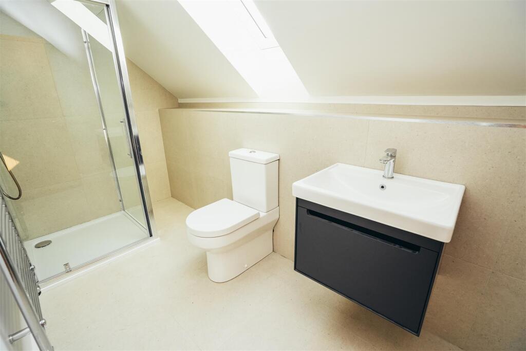 House in Derby - View 5