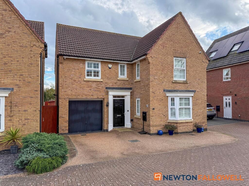 Main image of property: Tutt Close, Fernwood, NG24