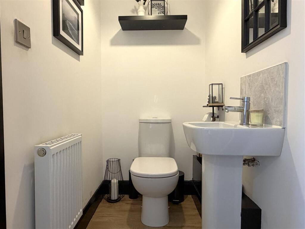 House in Nottingham - View 5