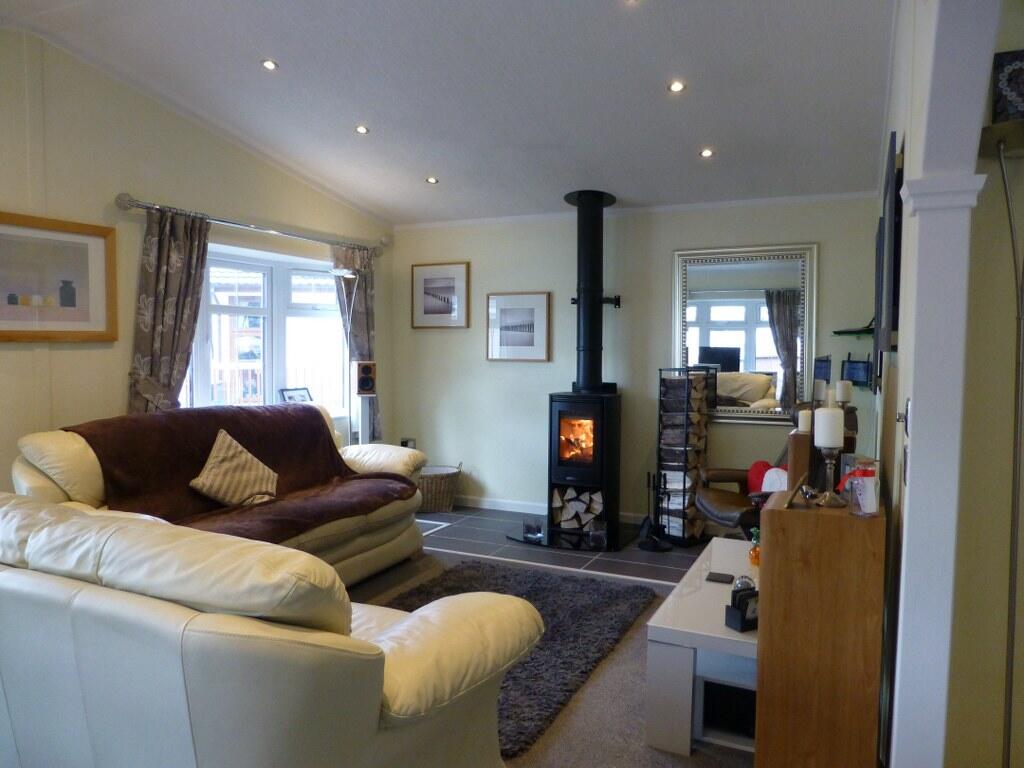 2-bed caravan on Capel Gardens holiday park, Ruckinge, TN26, £230,000