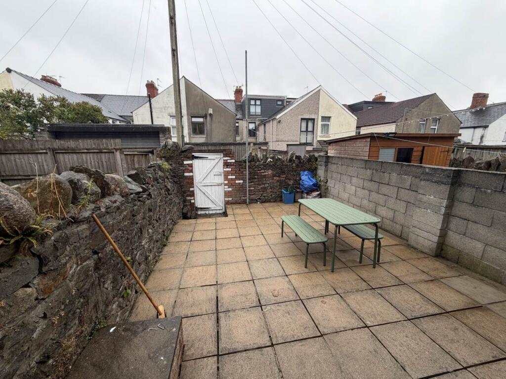 House in Cardiff - View 4