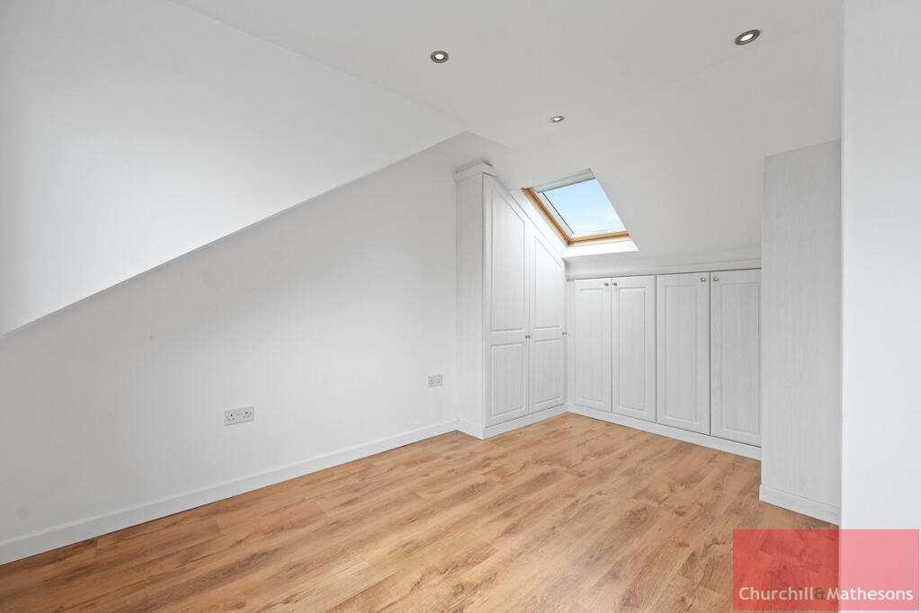 Apartment in London - More