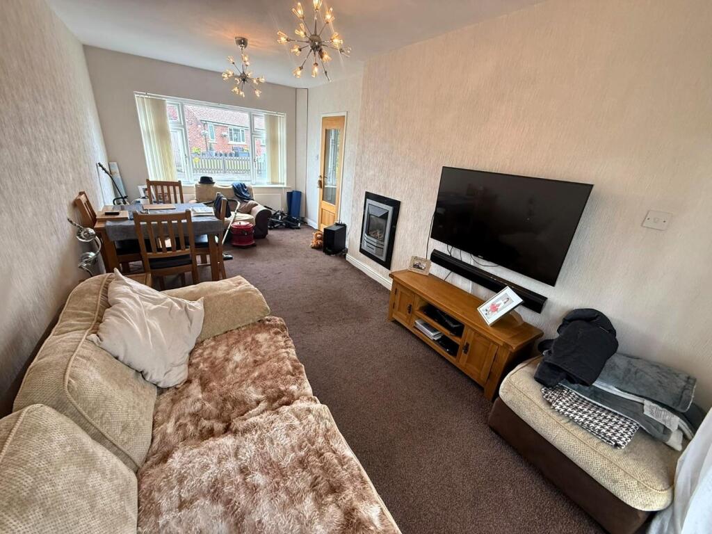 Coronation Road, Failsworth, Manchester photo 4