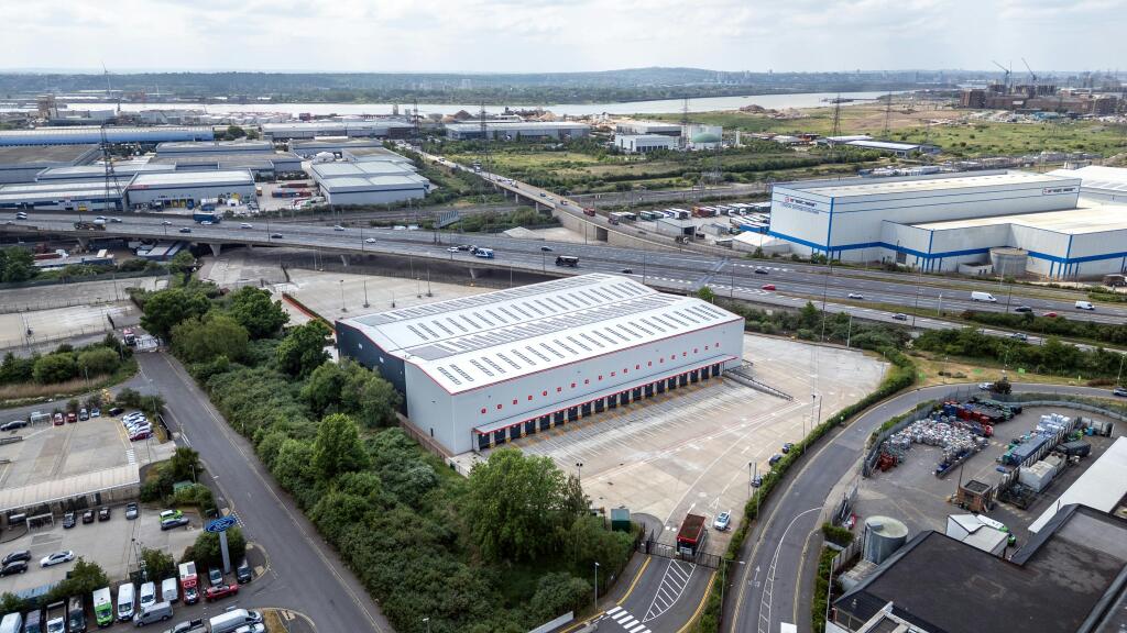 2025 SEGRO Centre Dagenham 0481.jpg