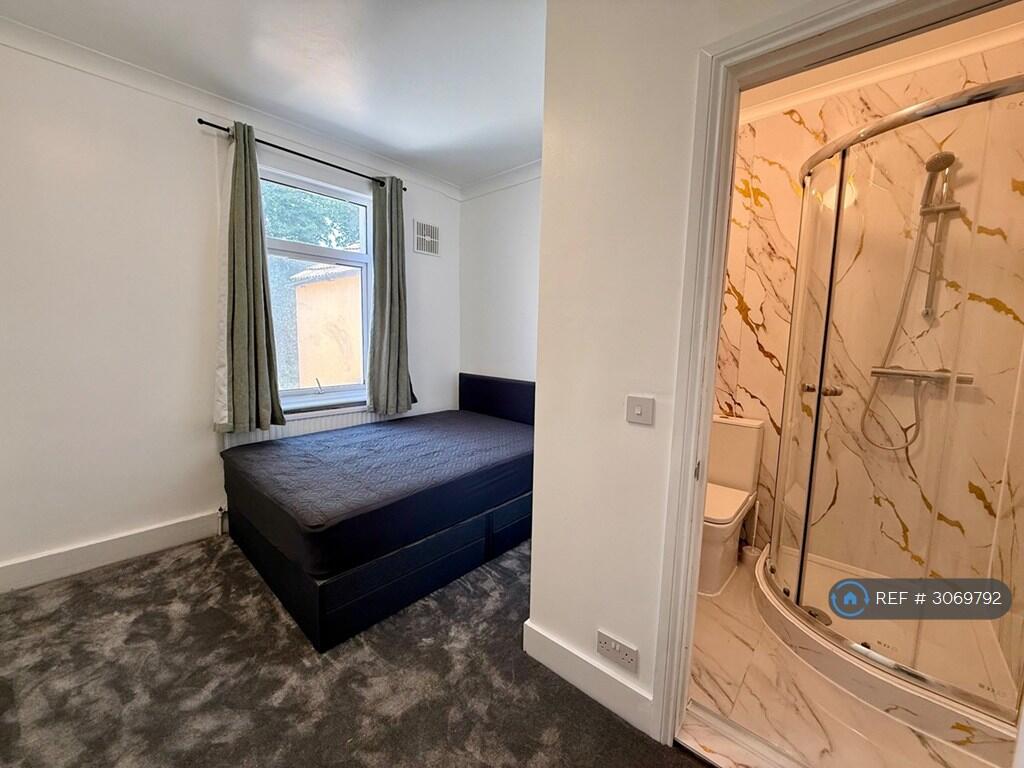 Main image of property: Frederick Place, London, SE18