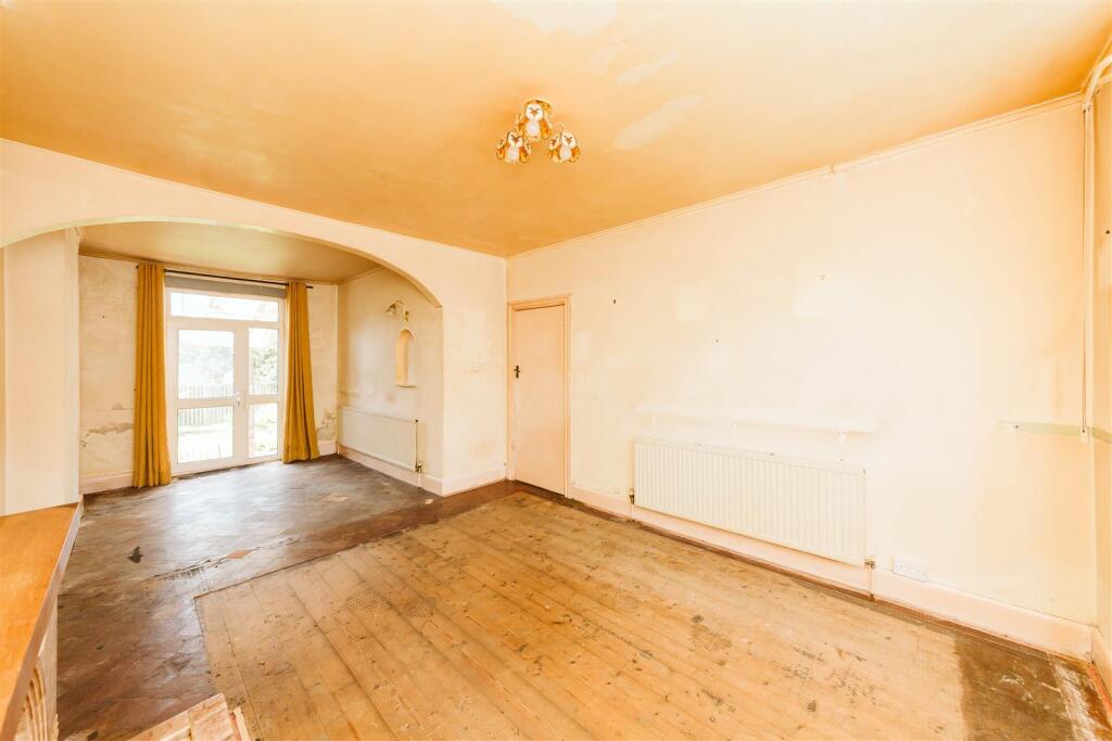 Springfield Grove | Westbury Park photo 3