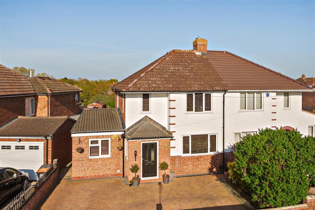 Main image of property: Leasway, Bedford