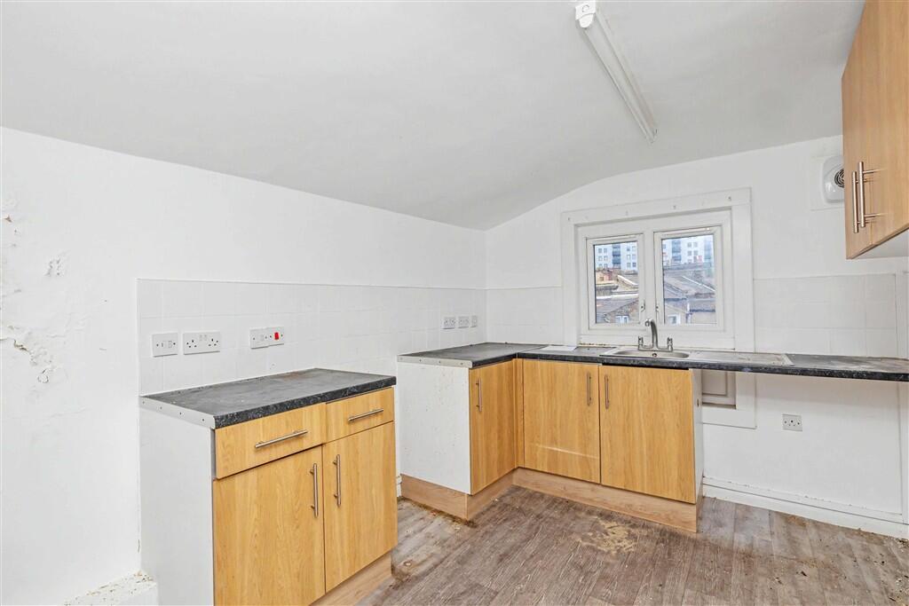 Elswick Road, London photo 4