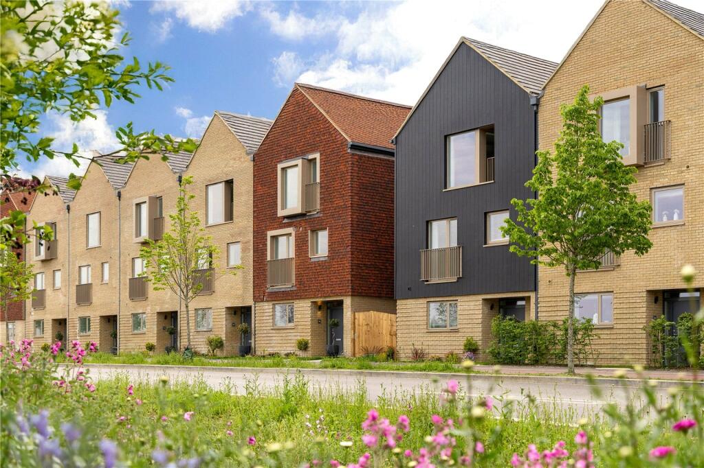 Main image of property: Gillyflower Lane, Waterbeach, Cambridge, Cambridgeshire