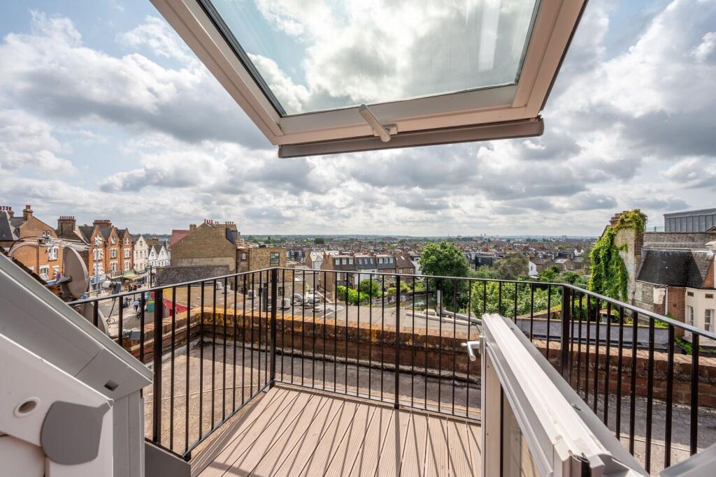 Apartment in London - View 5