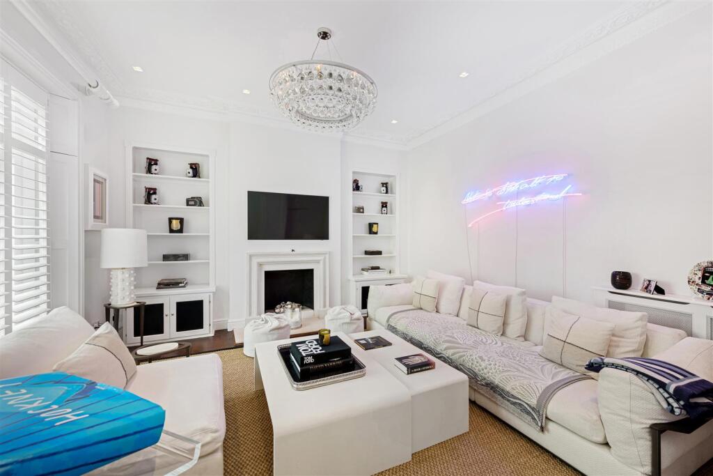 2 bedroom house for rent