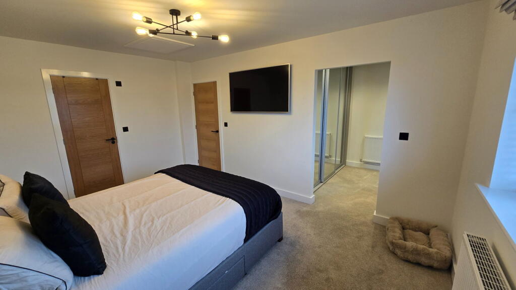 House in Sheffield - View 5