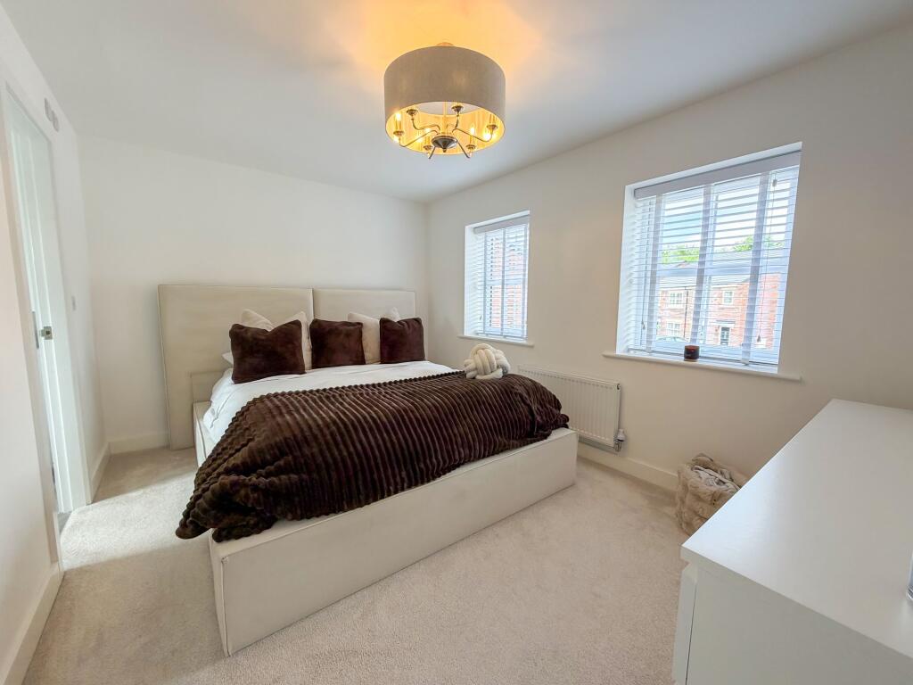 Hewer Drive, Costhorpe, S81 photo 4