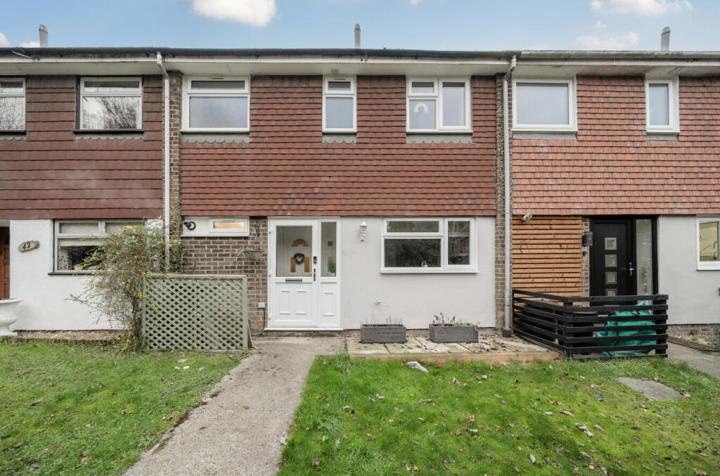 Main image of property: Holmesdale Hill, South Darenth, Dartford, Kent, DA4