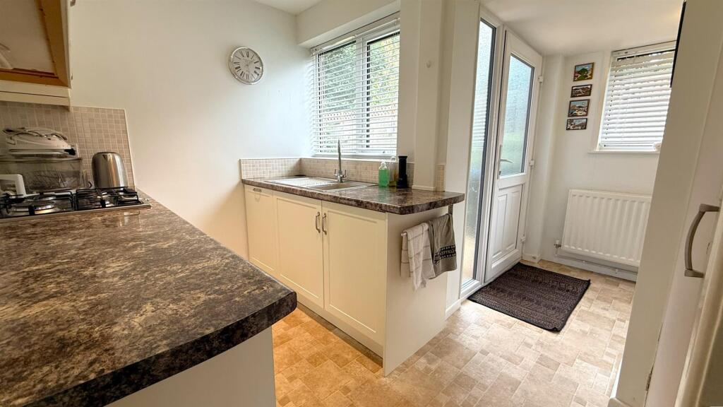 House in Birmingham, Walkers Heath - More