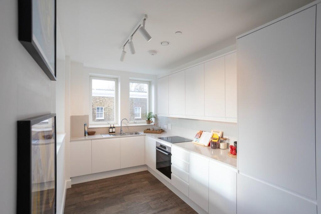 Main image of property: 201 Commercial Way,
Peckham,
London , 
SE15 1BW