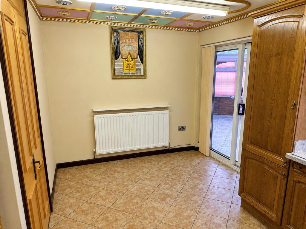 House in Birmingham, West Midlands - View 4